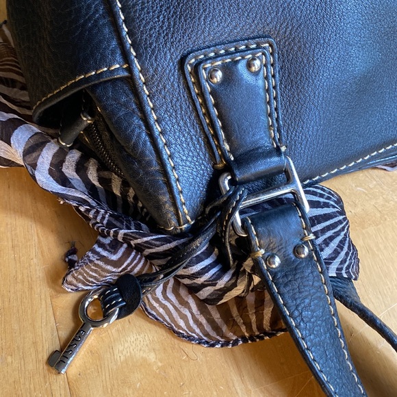 Fossil leather black bag 13x8x4,5” purse bag - Picture 15 of 17